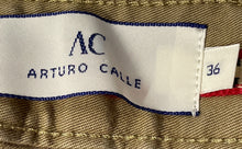 Load image into Gallery viewer, Arturo Calle Mens Beige Slash Pockets Flat Front Straight Leg Chino Pants Sz 36
