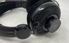 Load image into Gallery viewer, Razer Carcharias Stereo 2.0 Over The Ear Gaming Headset For Xbox 360 Not Tested
