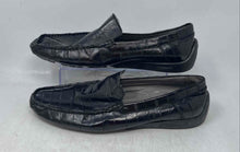 Load image into Gallery viewer, Kenneth Cole Mens Black Leather Slip-On Closed Toe Loafer Shoes Size 13 M
