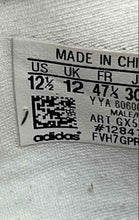 Load image into Gallery viewer, Adidas Mens Ultraboost 22 White Low Top Lace-Up Sneaker Shoes Size 12.5
