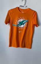 Load image into Gallery viewer, The Nike Tee Mens Orange Graphic Print Miami Dolphins T-Shirt Size Medium
