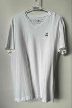 Load image into Gallery viewer, Psycho Bunny Mens White Cotton Short Sleeve V-Neck Pullover T-Shirt Size 6
