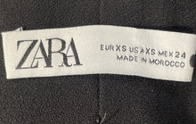 Load image into Gallery viewer, Zara Womens Black Sleeveless Cowl Neck Pullover Cropped Blouse Top Size XS
