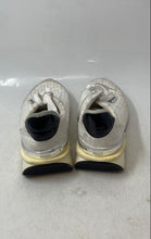 Load image into Gallery viewer, DKNY Womens White Gray Low Top Lace-Up Running Sneaker Shoes Size 8M
