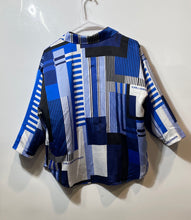 Load image into Gallery viewer, Karl Lagerfeld Womens Blue Printed 3/4 Sleeve Collared Button-Up Shirt Size M
