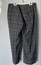 Load image into Gallery viewer, Express Womens Gray Black Plaid Print Flat Front Wide-Leg Trouser Pants Size 6
