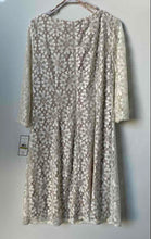 Load image into Gallery viewer, Jessica Howard Womens Off White 3/4 Sleeve Shift Dress Size 14 With Tag
