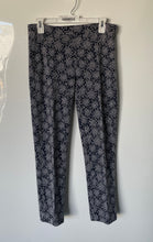 Load image into Gallery viewer, Michael Kors Womens Blue White Printed Knitted Side Zip Cropped Pants Size S
