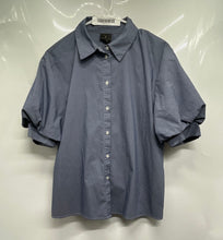 Load image into Gallery viewer, Worthington Womens Gray Puff Sleeve Collared Button Front Blouse Top Size M
