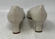 Load image into Gallery viewer, Coca Womens White Leather Round Toe Slip-On Block Pump Heels Size 8.5 B
