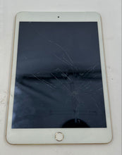 Load image into Gallery viewer, Apple IPad Mini 3 A1600 Tablet Damaged Screen Nonfunctional For Part Or Repair
