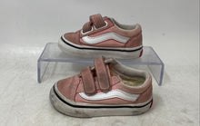 Load image into Gallery viewer, Vans Kids Old Skool V 508731 Pink White Low Top Hook &amp; Loop Sneaker Shoes Size 4
