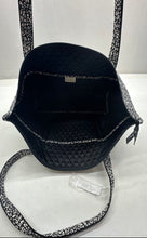 Load image into Gallery viewer, Vera Bradley Womens Black White Printed Zipper Double Handle Tote Handbag
