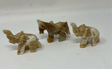 Load image into Gallery viewer, Set Of 3 Multicolor Carved Crystal Home Decorative Collectible Animal Figurines
