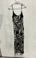 Load image into Gallery viewer, Forever 21 Womens Black Beige Abstract Sleeveless Side Ruched Maxi Dress Size M
