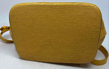 Load image into Gallery viewer, Melange 1942 Womens Yellow Textured Faux Leather Bucket &amp; Drawstring Purse
