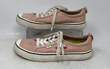 Load image into Gallery viewer, Cariuma X Peanuts Womens OCA Low Light Pink Lace-Up Low Top Sneaker Shoes Size 8
