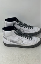 Load image into Gallery viewer, Nike Mens Blazer Mid '77 DV7194-100 White Gray Lace-Up Sneaker Shoes Size 10.5
