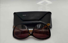 Load image into Gallery viewer, Authentic Marc by Marc Jacobs Brown Havana Sunglasses With Case
