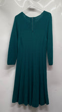Load image into Gallery viewer, The Limited Womens Green Long Sleeve Knit Fit &amp; Flare Dress Size Large
