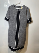 Load image into Gallery viewer, Michael Kors Womens Gray Black Printed Short Sleeve Shift Dress Size XL
