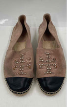 Load image into Gallery viewer, Authentic Tory Burch Womens Pink Black Pearl Logo Espadrille Flats Shoes Size 8M
