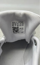 Load image into Gallery viewer, Adidas Mens Stan Smith M20325 White Low Top Lace-Up Sneaker Shoes Size 7.5
