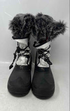 Load image into Gallery viewer, Kamik Womens Black White Round Toe Lace-Up Winter Boots Size 6
