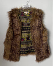 Load image into Gallery viewer, Mossimo Supply Co. Womens Multicolor Shaggy Faux Fur Open Front Vest Size XL
