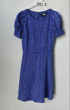 Load image into Gallery viewer, DKNY Womens Blue White Polka Dot Short Sleeve Fit &amp; Flare Dress Size 2P
