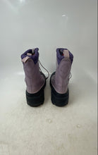 Load image into Gallery viewer, The North Face Girls Alpenglow IV Purple &amp; Black Waterproof Snow Boots Size 4

