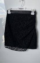 Load image into Gallery viewer, Zara Womens Black Floral Side Zip Lace Embroidered Mini Skirt Size XS
