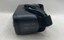 Load image into Gallery viewer, Samsung Gear Black Powered By Oculus VR Headset With Controller Not Tested
