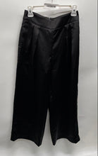 Load image into Gallery viewer, Banana Republic Womens Black Flat Front Back-Zip Wide-Leg Trouser Pants Size 2
