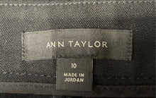 Load image into Gallery viewer, Ann Taylor Womens Black Flat Front Skinny Leg Side Zip Ankle Pants Size 10
