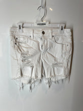 Load image into Gallery viewer, American Eagle Womens White Distressed Super Stretch Cut-Off Shorts Size 6
