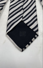 Load image into Gallery viewer, Gianni Viera Mens White Silver-Tone Striped Silk Keeper Loop Pointed Tie
