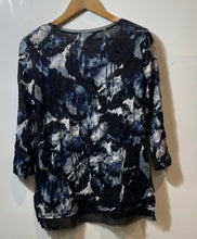 Load image into Gallery viewer, Authentic Simply Vera Vera Wang Womens Black Blue Printed Blouse Top Size S
