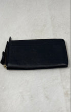 Load image into Gallery viewer, Kate Spade New York Womens Black Leather Inner Pocket Zip-Around Wallet
