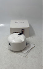 Load image into Gallery viewer, Yuutrack K9 White Portrait &amp; Landscape Smart Tracking Mobile Holder Untested
