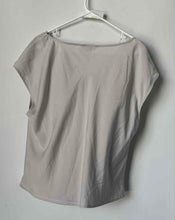 Load image into Gallery viewer, Banana Republic Womens Gray Short Cap Sleeve Cowl Neck Blouse Top Size XL
