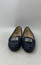 Load image into Gallery viewer, Calvin Klein Womens Kclonie Blue Leather Slip-On Moc Toe Loafer Flats Size 7.5 M
