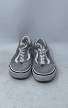 Load image into Gallery viewer, Vans Unisex Inspired Classic Off The Wall Gray White Sneaker Shoes Size M5.5 W7
