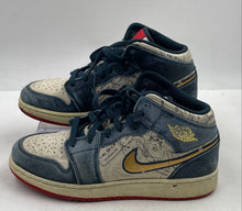 Load image into Gallery viewer, Authentic Nike Boys Air Jordan 1 Mid SE FN1353 Multicolor Sneaker Shoes Size 6Y

