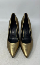 Load image into Gallery viewer, Karl Lagerfeld Paris Womens Royale Gold-Tone Leather Slip-On Pump Heels Size 8M
