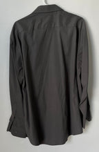 Load image into Gallery viewer, Pierre Cardin Mens Gray Long Sleeve Collared Pockets Dress Shirt Size 17
