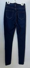 Load image into Gallery viewer, Fashion Nova Womens Blue Denim Dark Wash Pockets Skinny Leg Jeans Size 3/4
