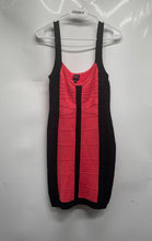 Load image into Gallery viewer, 2b Bebe Womens Coral Black Scoop Neck Sleeveless Mini Dress Size Large
