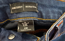 Load image into Gallery viewer, True Religion Womens Blue Denim Jennie Curvy Mid Rise Skinny Jeans Size 28
