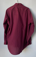 Load image into Gallery viewer, Pierre Cardin Mens Burgundy Long Sleeve Collared Dress Shirt Size M 15-15.5
